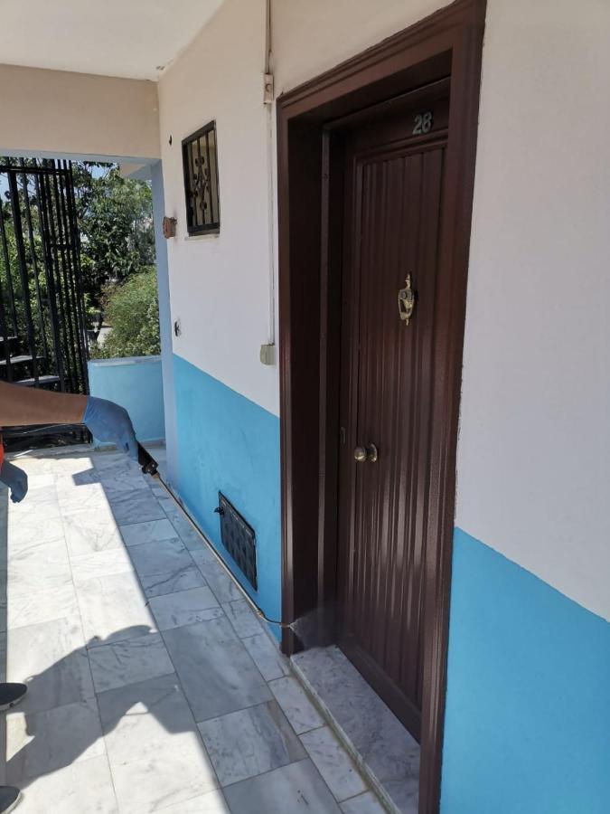 Melodi Club Apart Davutlar Luaran gambar