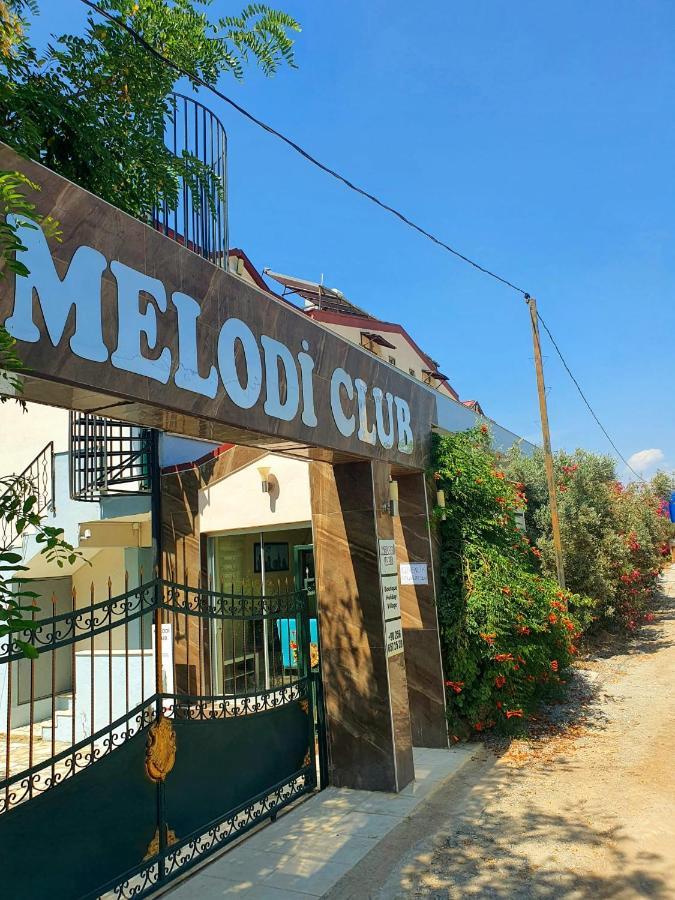 Melodi Club Apart Davutlar Luaran gambar